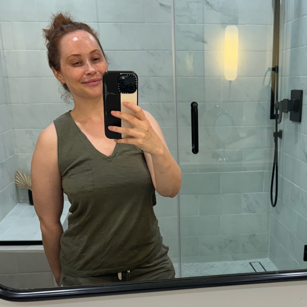 Madewell Whisper Olive V-Neck Pocket Tank - XXS